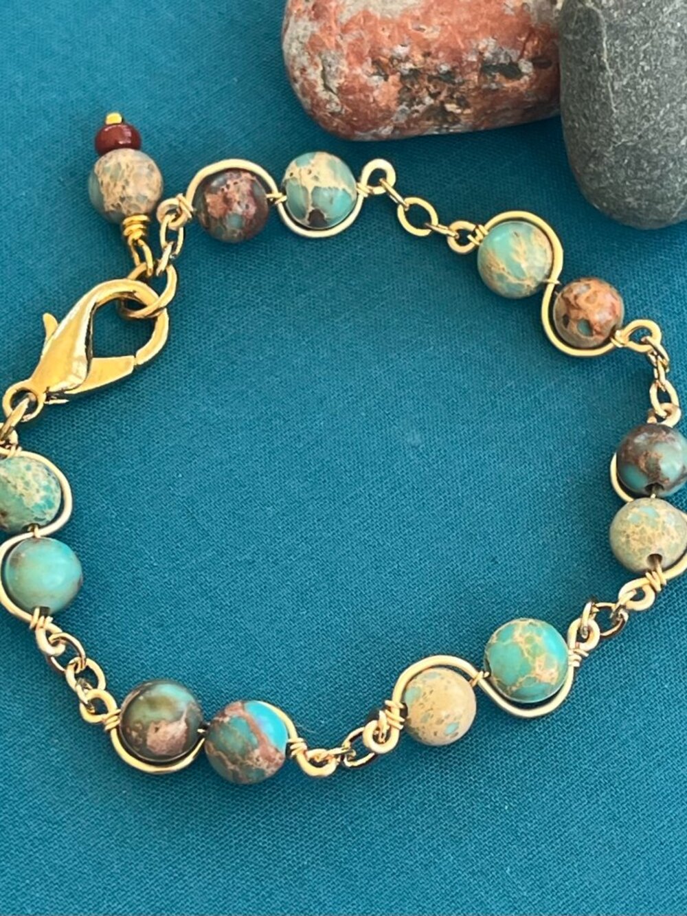 Auqu Terra Jasper Wire Wrapped Beaded Bracelet | Artisan Handmade - Picture 4 of 5